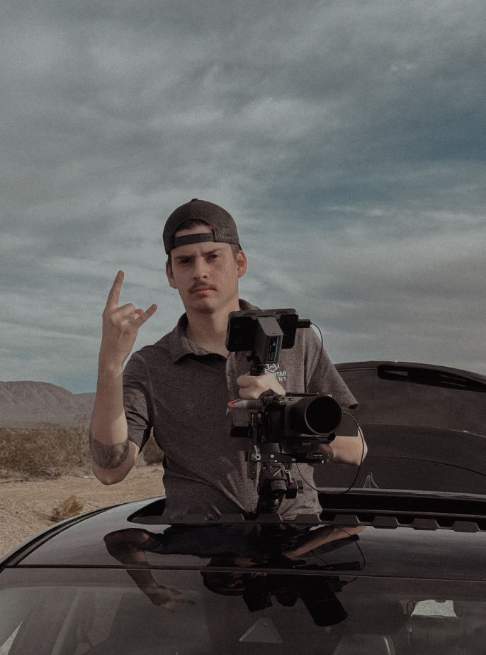 Behind the scenes photo 3: replace with a real photo